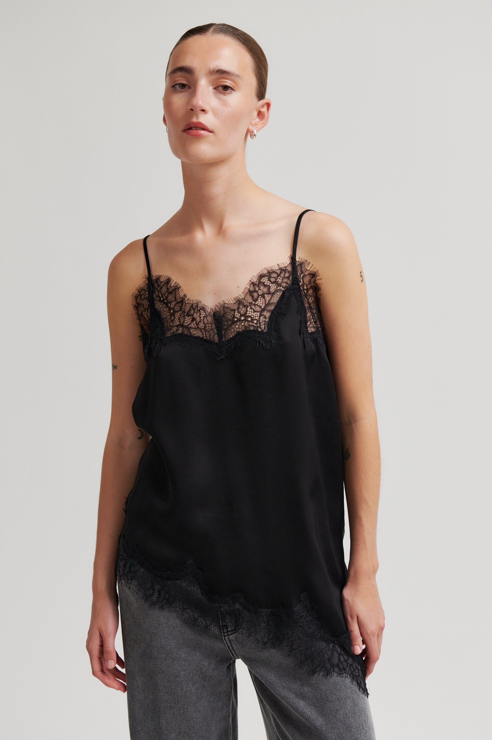 Lacia Contrast Strap Top - Cream Black