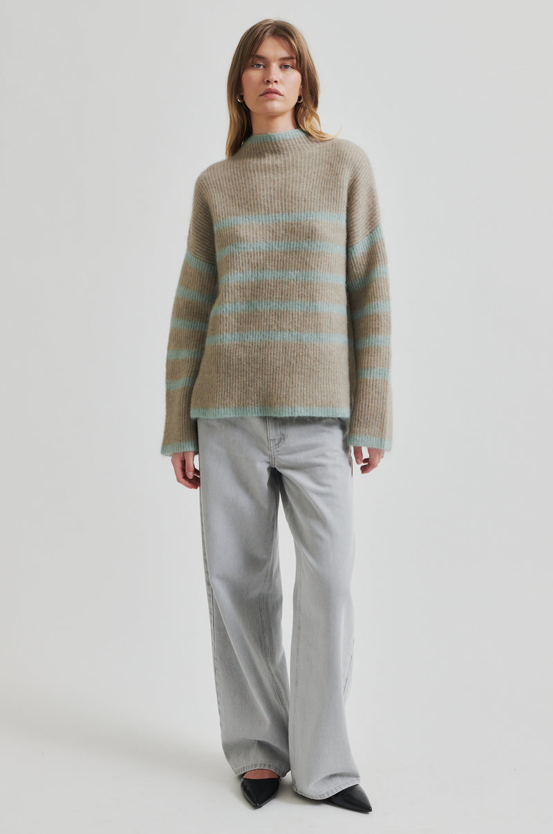 Ovalis Knit T-Neck