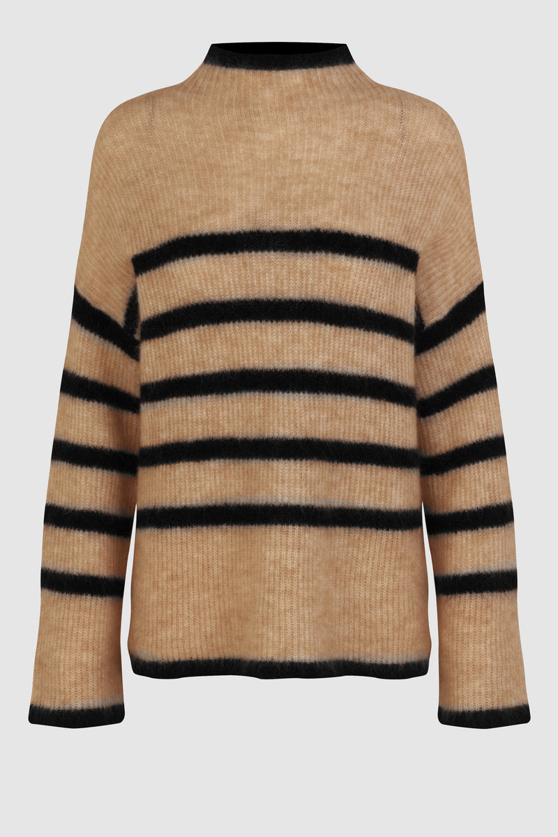 Ovalis Knit T-Neck