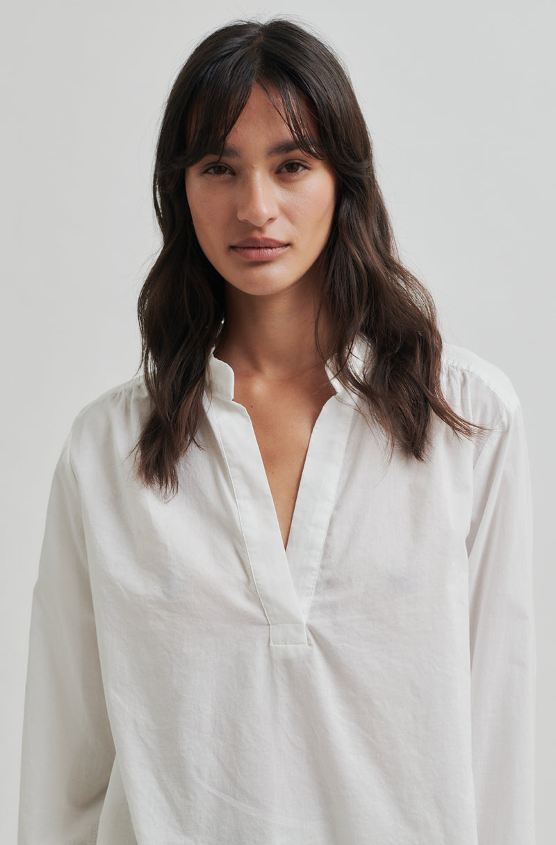 Avida Blouse