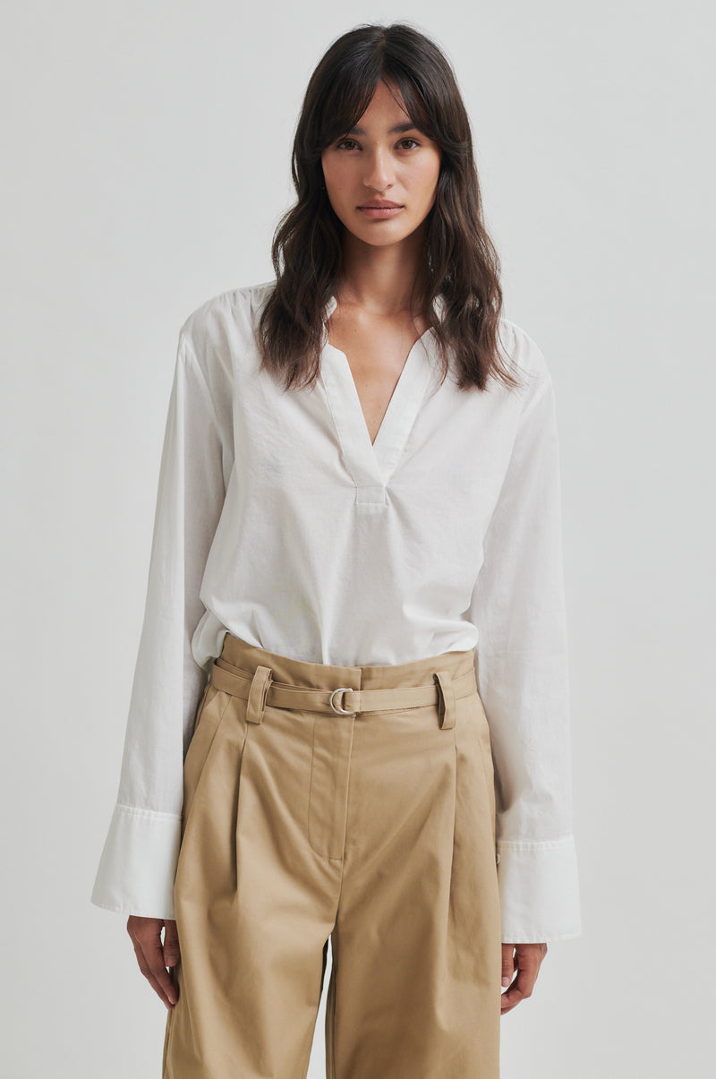 Avida Blouse