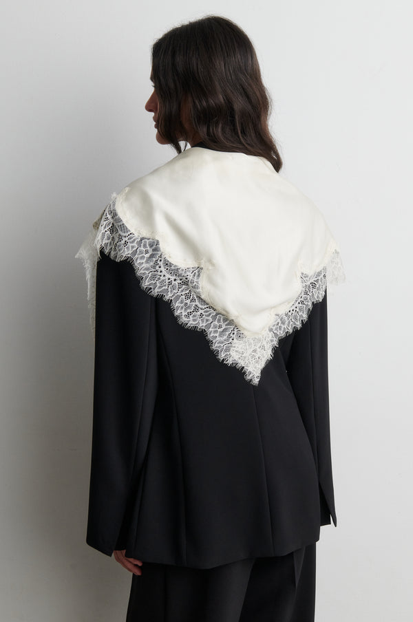 Lacia Contrast Hip Scarf