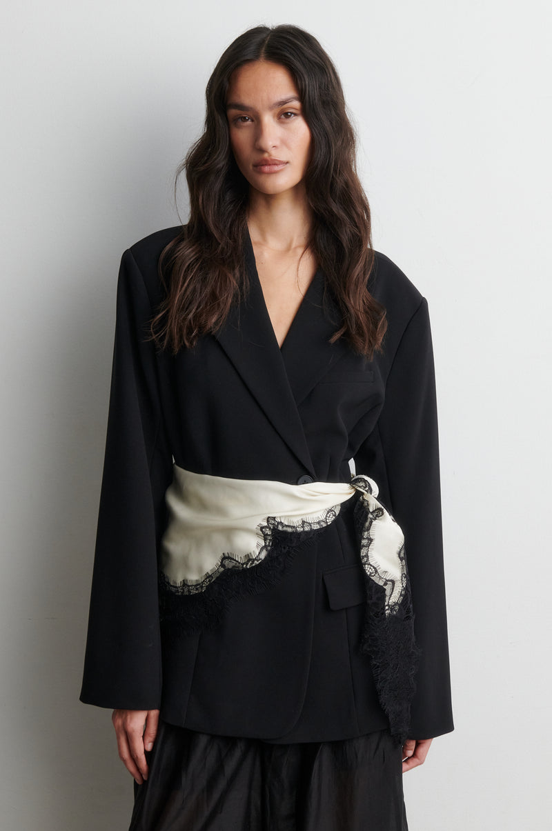 Lacia Contrast Hip Scarf