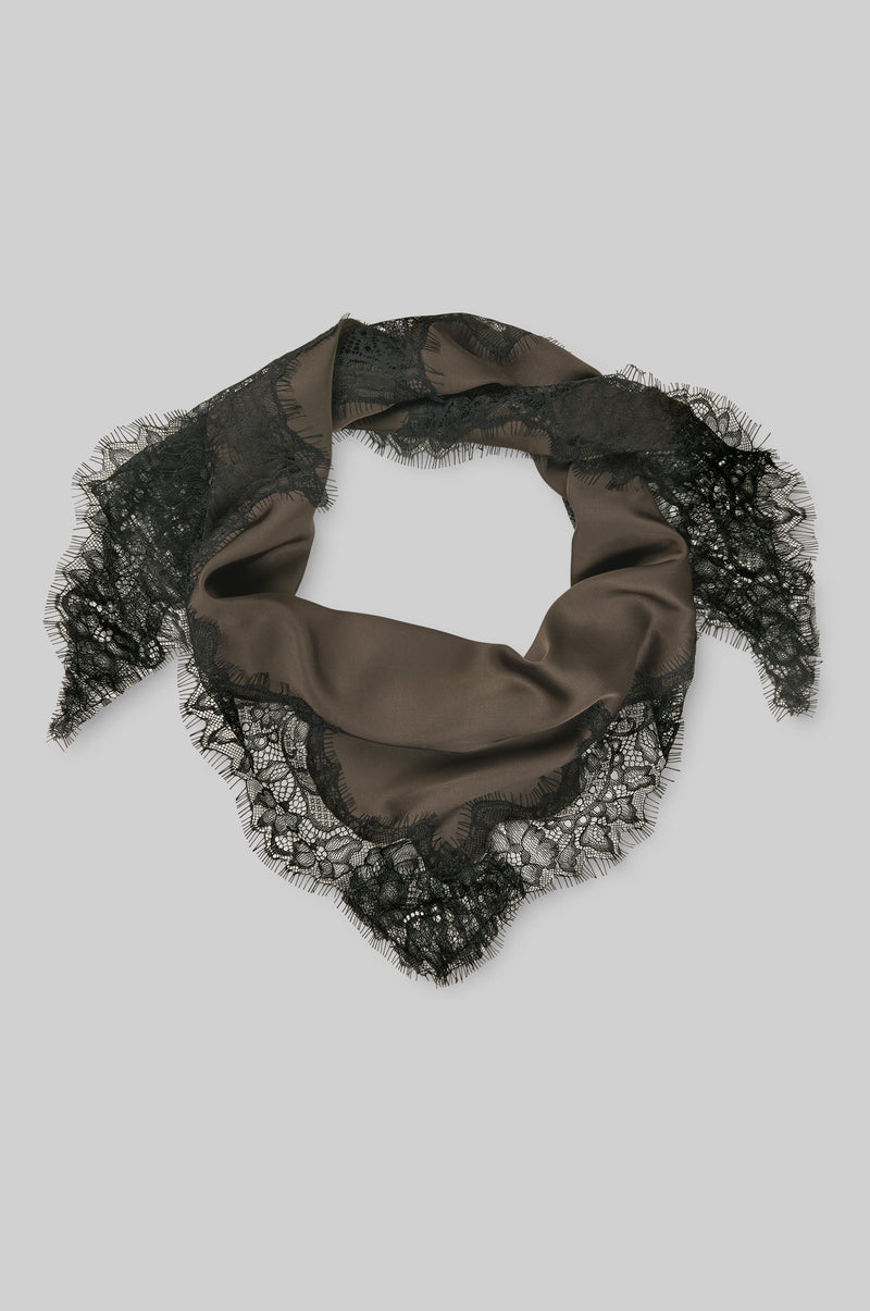 Lacia Contrast Hip Scarf