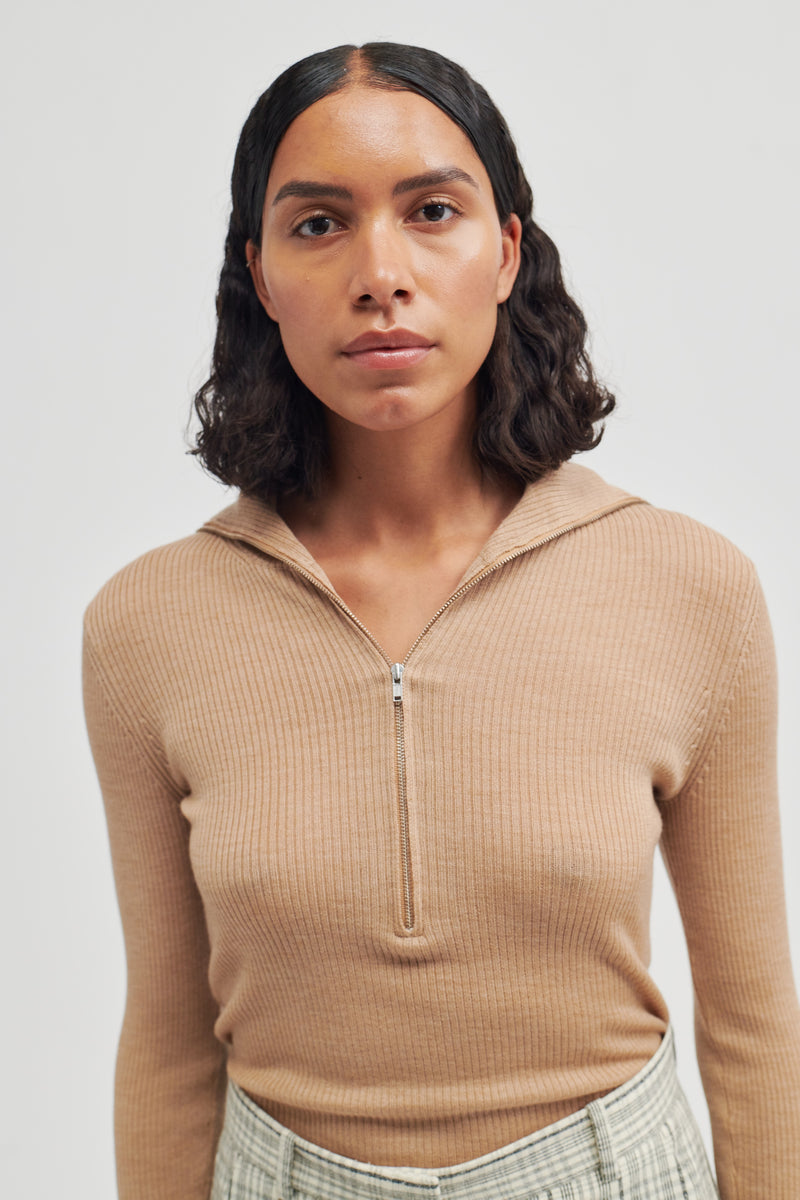 Abida Knit T-Neck
