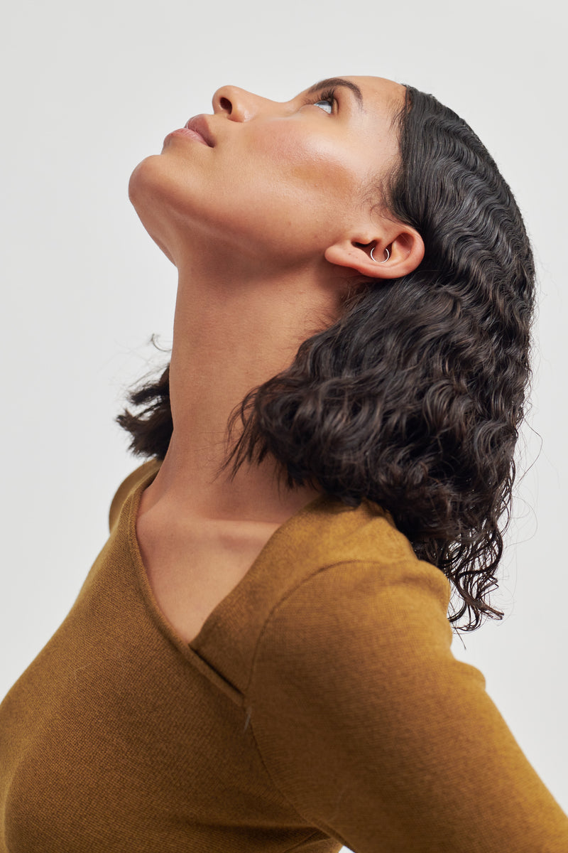 Menthina Knit V-Neck