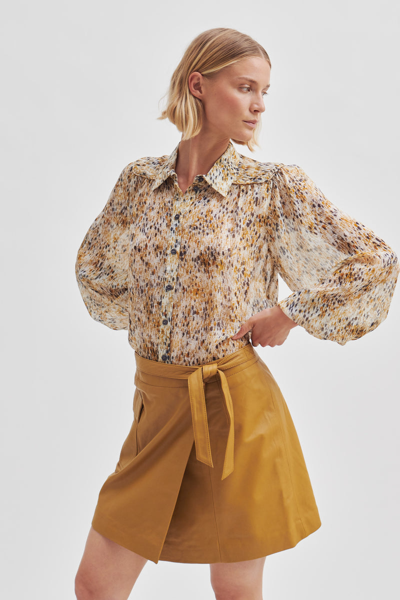 Linaria Shirt